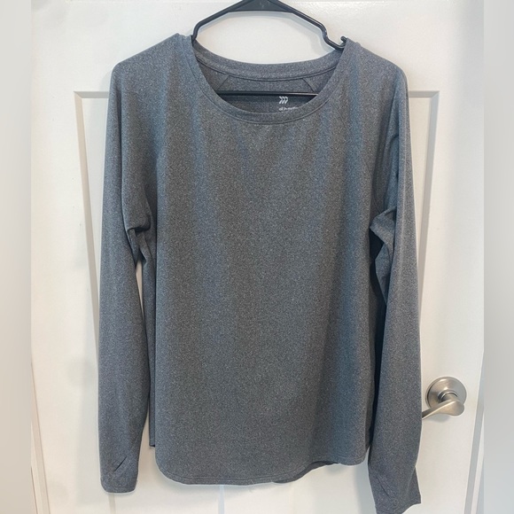 All in Motion Ladies athleisure style top Item#33 - Picture 2 of 4